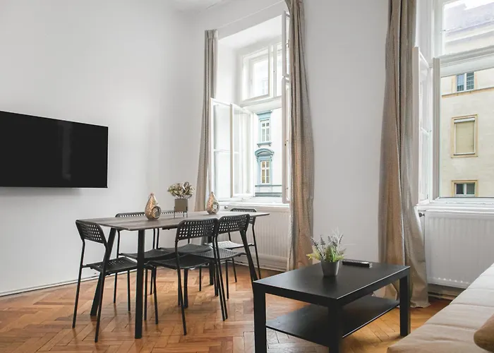 Comfy 3br Ideal Group Getaways & Families Vienna